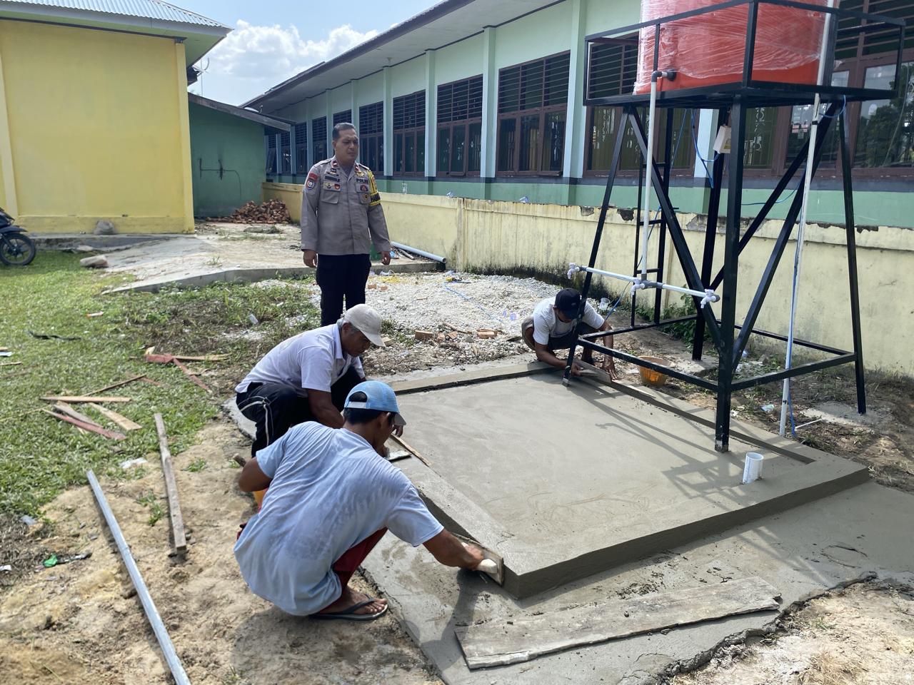 Polres Kampar Selesaikan 2 Sumur Bor 100% Di Tapung Hilir – 700 Kk Desa Kota Baru Dapat Air Bersih, Rangkaian Hari Bhayangkara Ke-80