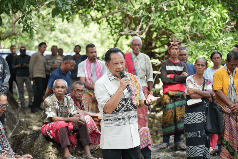 Mendagri Tito Apresiasi Pelestarian Desa Adat Matabesi, Dorong Jadi Warisan Budaya dan Destinasi Wisata