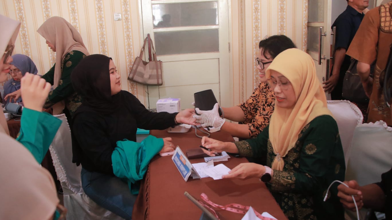 Pemko Pekanbaru Gelar Cek Kesehatan Gratis di Universitas Hangtuah