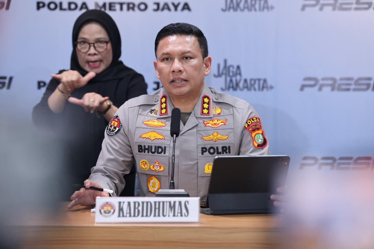 Polda Metro Tangkap 2 Orang Bawa Bom Molotov Saat Demo