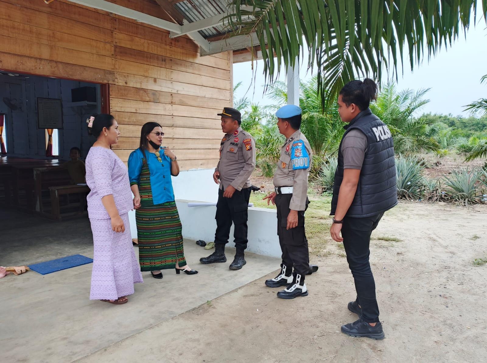 Minggu Kasih, Polsek Teluk Meranti Pererat Silaturahmi dan Serap Aspirasi Jemaat Gereja