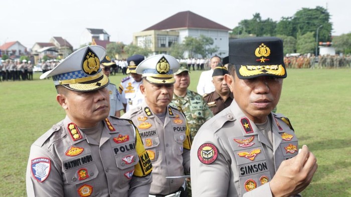 Polda Riau Tekankan 'Polisi Bersama Masyarakat' di Operasi Patuh: Hindari Pungl  Baca artikel detiknews, "Polda Riau Tekankan 'Polisi Bersama Masyarakat' di Operasi Patuh, Hindari Pungli