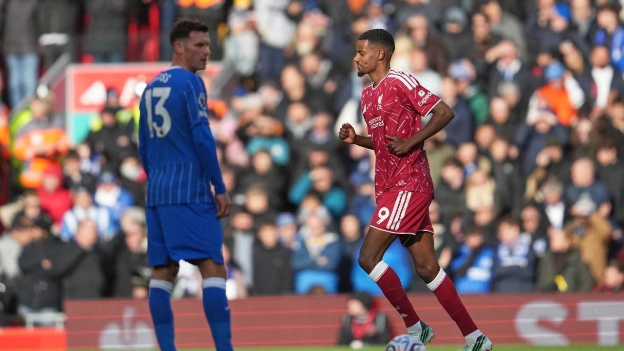 Liverpool Pangkas Jarak Premier League Kalahkan Brighton 2-0